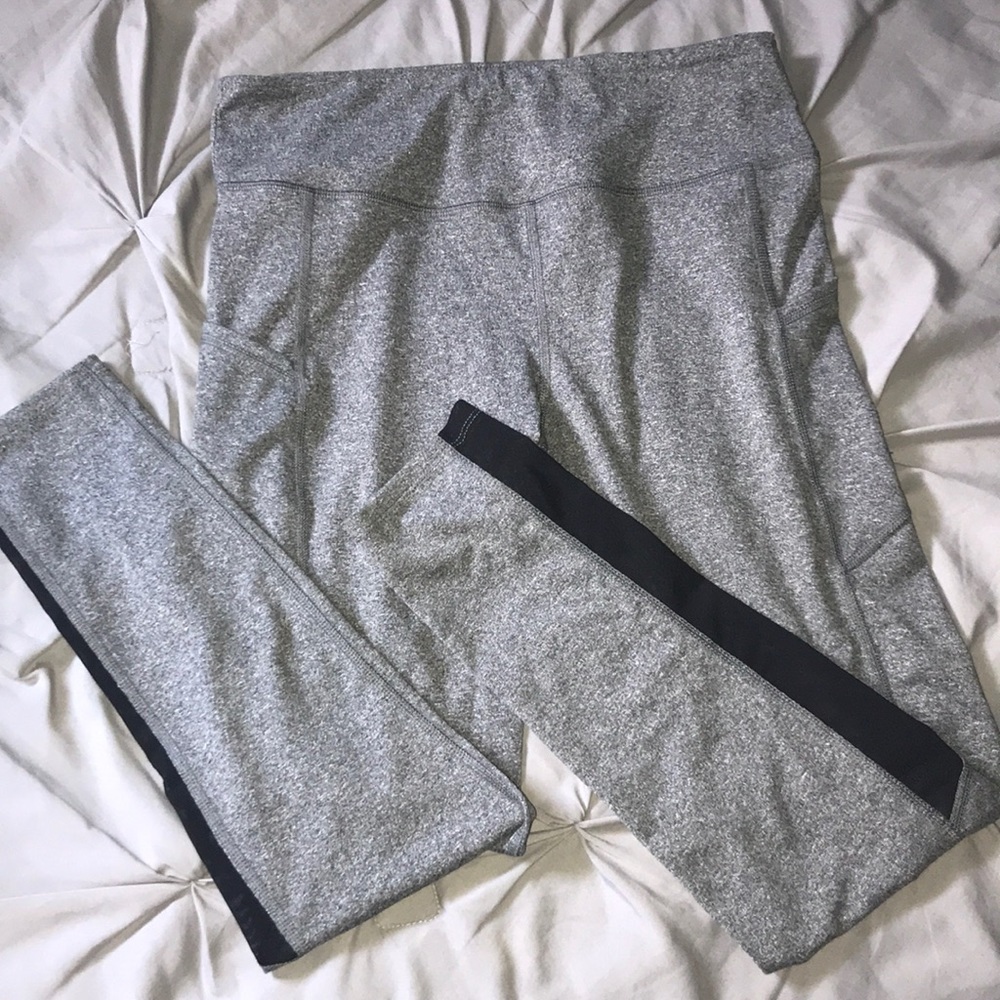 Grey leggings
